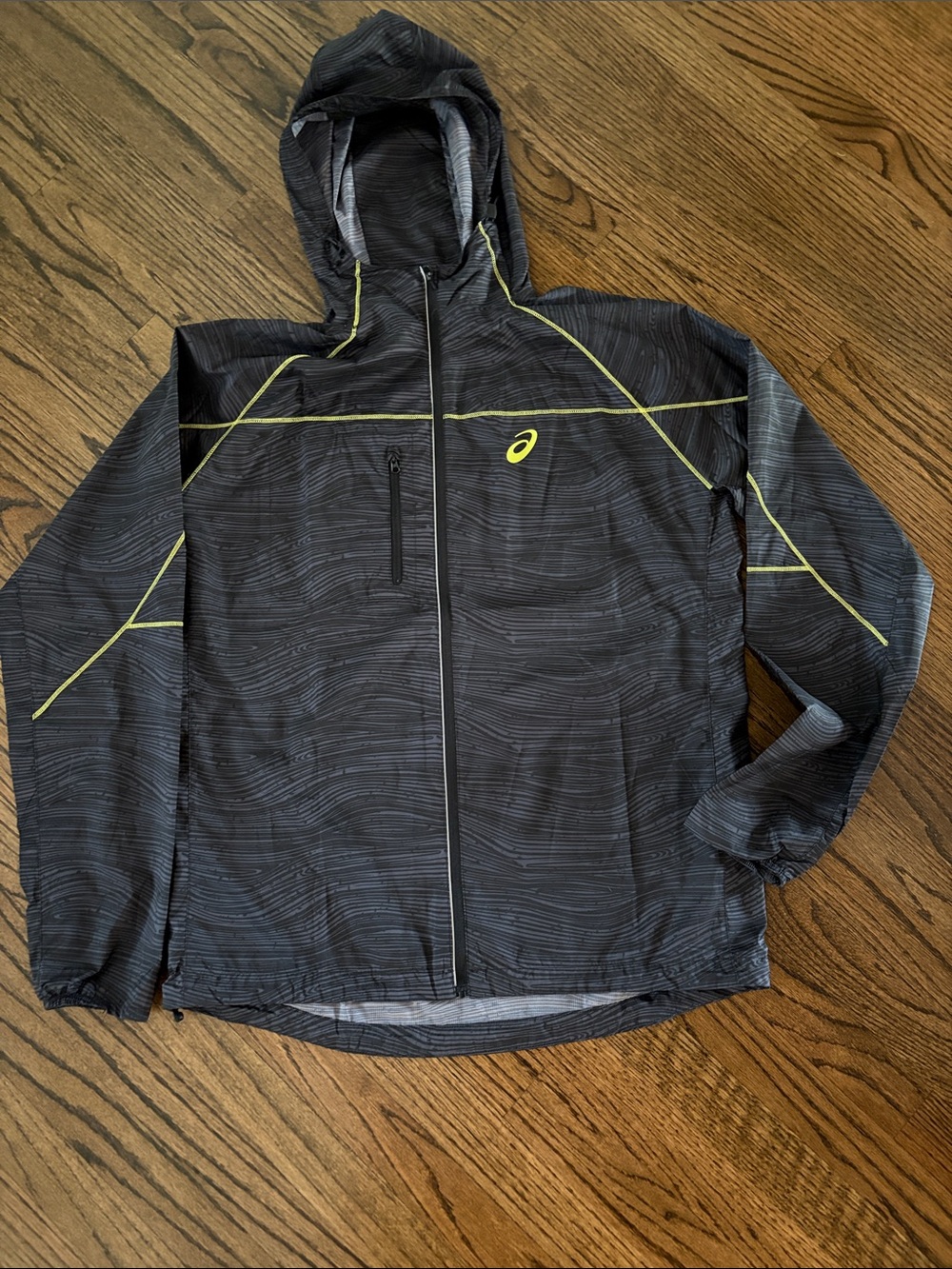ASICS Men's Black Hooded Performance Jacket with Yellow Piping. Lightweight. XL